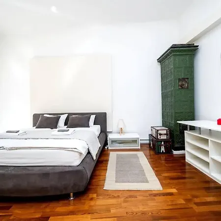 Luxury 2bdr In Boedapest